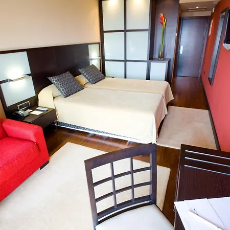 Royal Nayef Отель