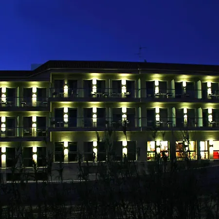 Royal Nayef Портоново