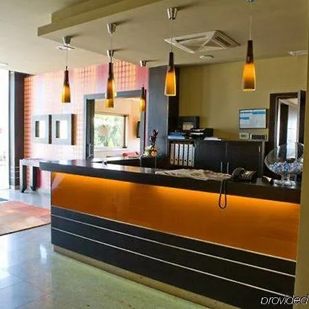 Royal Nayef Hotel 4*