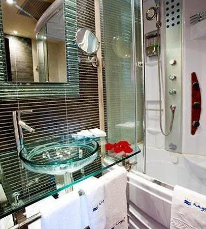 Royal Nayef Портоново