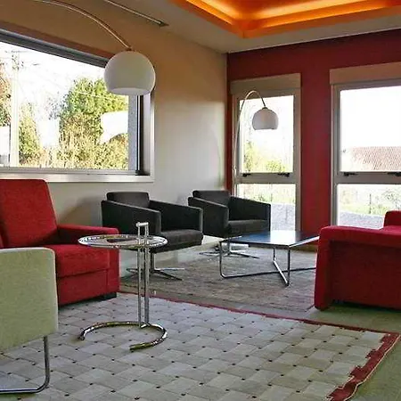 Royal Nayef Hotel