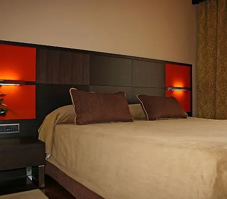 Royal Nayef Hotel 4*