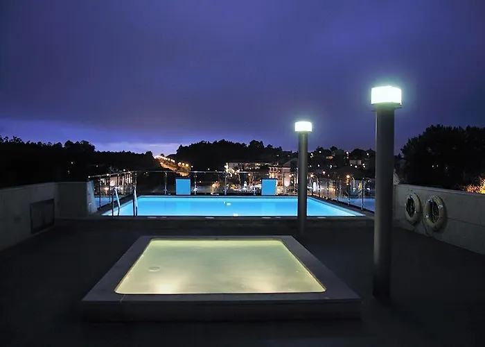 Royal Nayef Портоново