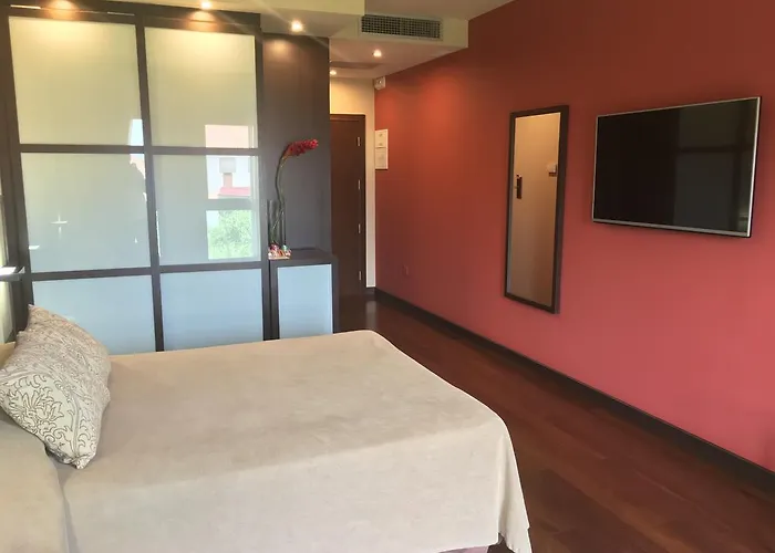 Royal Nayef 4* Portonovo