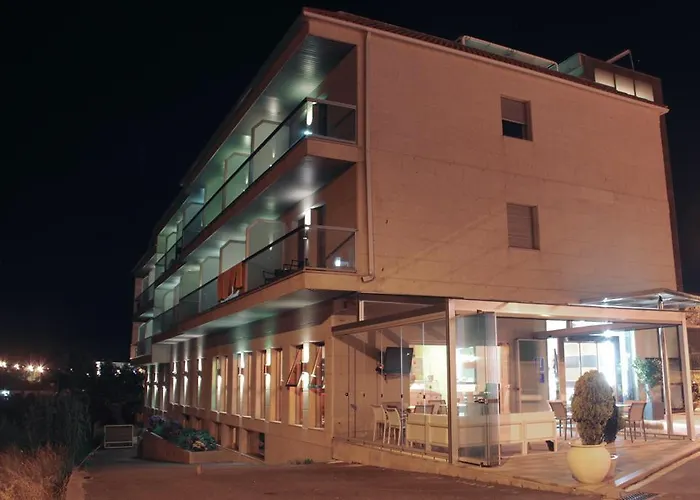 Royal Nayef Hotel Portonovo