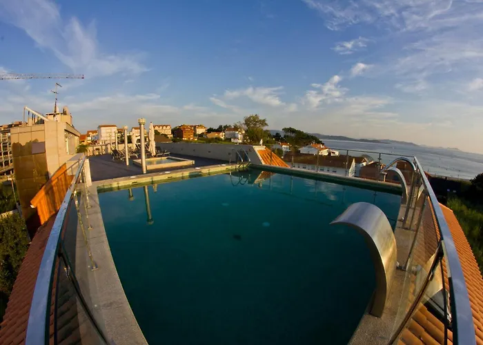 Royal Nayef Отель 4*