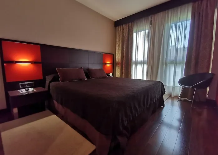 Отель Royal Nayef 4*